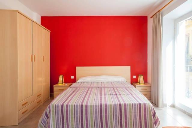 דירות ולנסיה Loft In 1Th Floor & Terrace In 4Th Floor מראה חיצוני תמונה