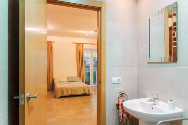 דירות ולנסיה Loft In 1Th Floor & Terrace In 4Th Floor מראה חיצוני תמונה